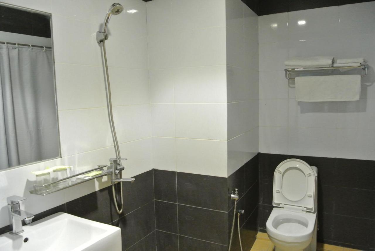 Hotel Melang 2*